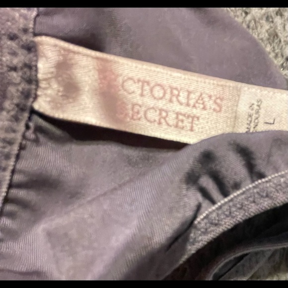 Victoria Secret Vintage Y2K bodysuit in lavender strapy back with built in thong - Picture 4 of 6